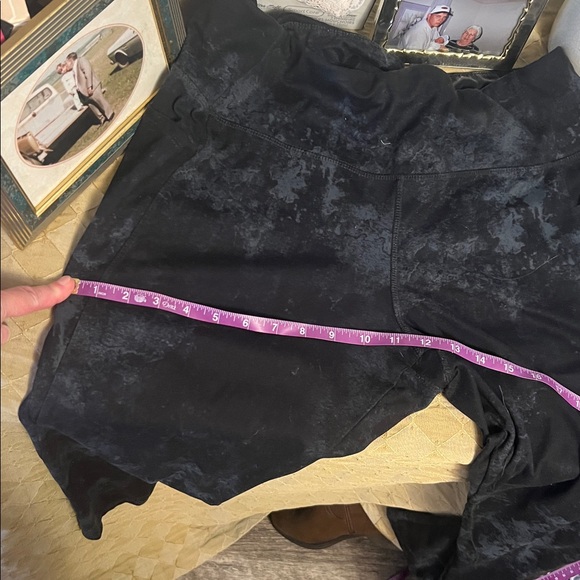 Black tye dyed  Leggings - Picture 8 of 8